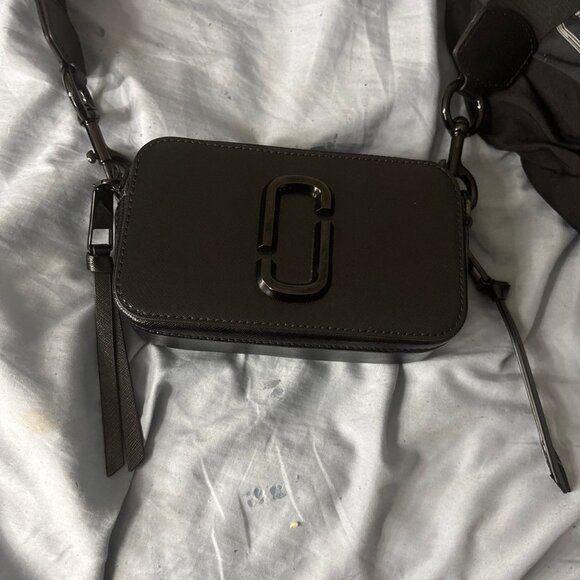 Marc Jacobs Handbags - Marc Jacobs Crossbody Bag